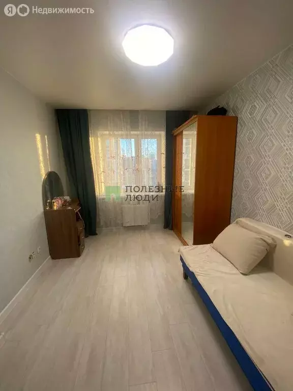 1-комнатная квартира: Ижевск, улица 10 лет Октября, 73 (39.1 м) - Фото 2