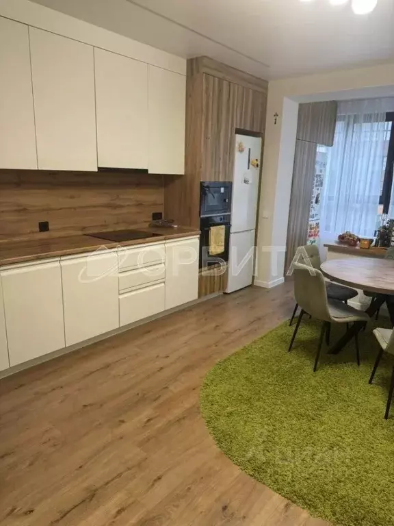 3-к кв. Тюменская область, Тюмень ул. Федюнинского, 30к4 (88.0 м) - Фото 2