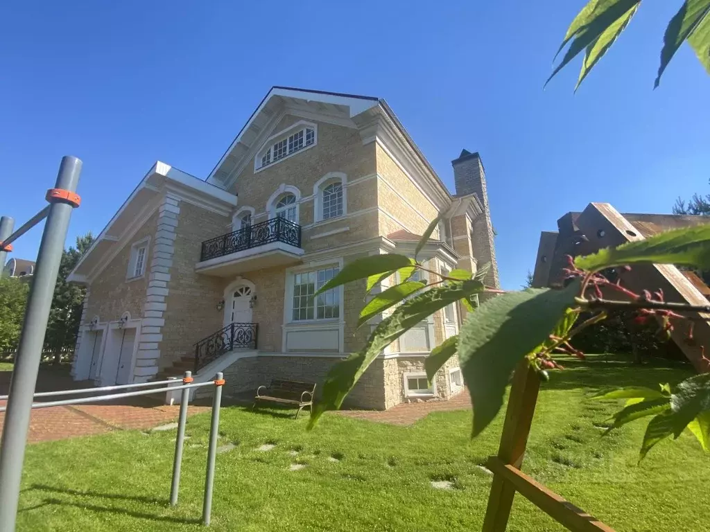 Дом в Московская область, Истра муниципальный округ, д. Веледниково, ... - Фото 1