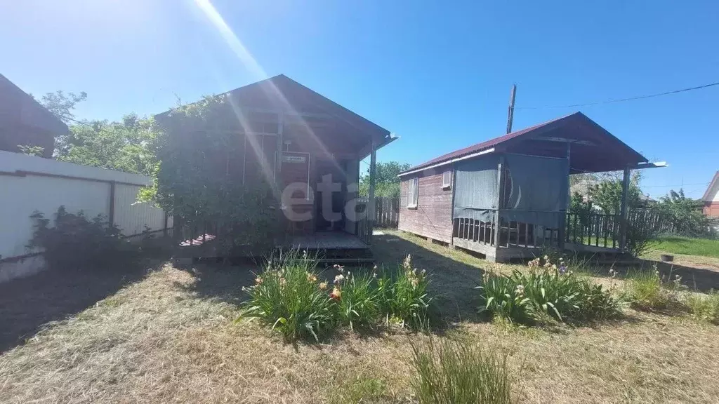 Дом в Краснодарский край, Ейский район, Должанская ст-ца ул. Калинина ... - Фото 1