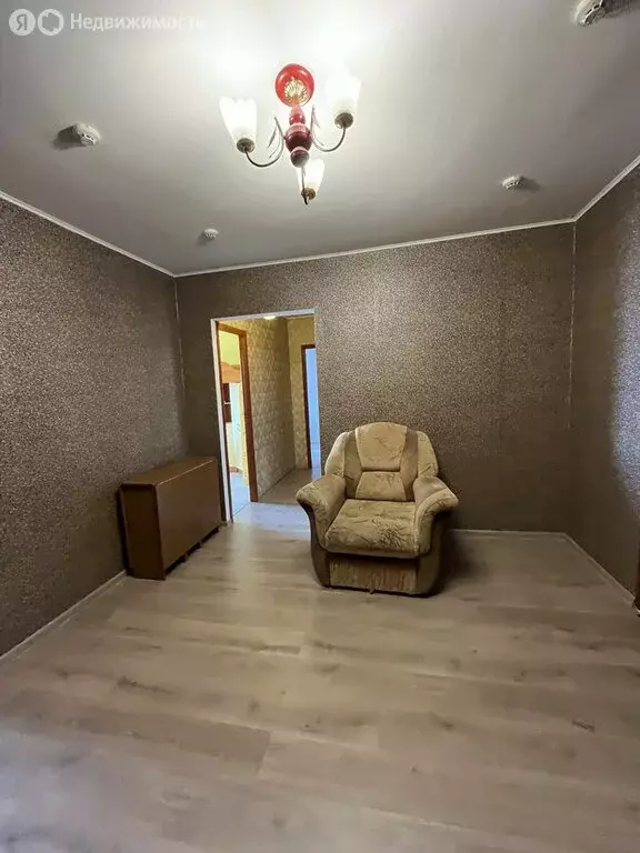 4-комнатная квартира: Казань, улица Академика Глушко, 8 (72.7 м) - Фото 2