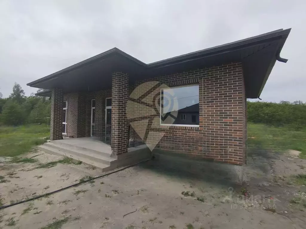 Коттедж в Белгородская область, Старый Оскол ул. Бархатная (120 м) - Фото 1