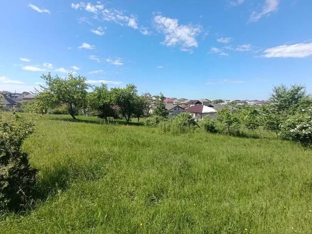Участок в Кабардино-Балкария, Нальчик городской округ, с. Кенже ул. ... - Фото 1