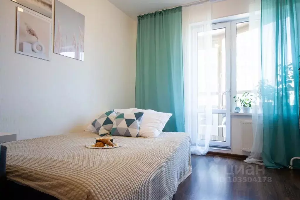 Студия Санкт-Петербург ул. Верхне-Каменская, 7к1 (29.0 м) - Фото 0