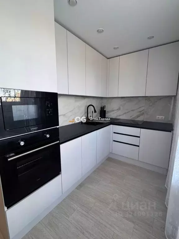 1-к кв. Брянская область, Брянск ул. Братьев Ткачевых, 15к1 (40.1 м) - Фото 2