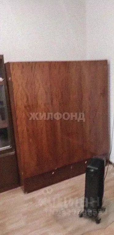 Комната Новосибирская область, Новосибирск ул. Ползунова, 3 (13.0 м) - Фото 2
