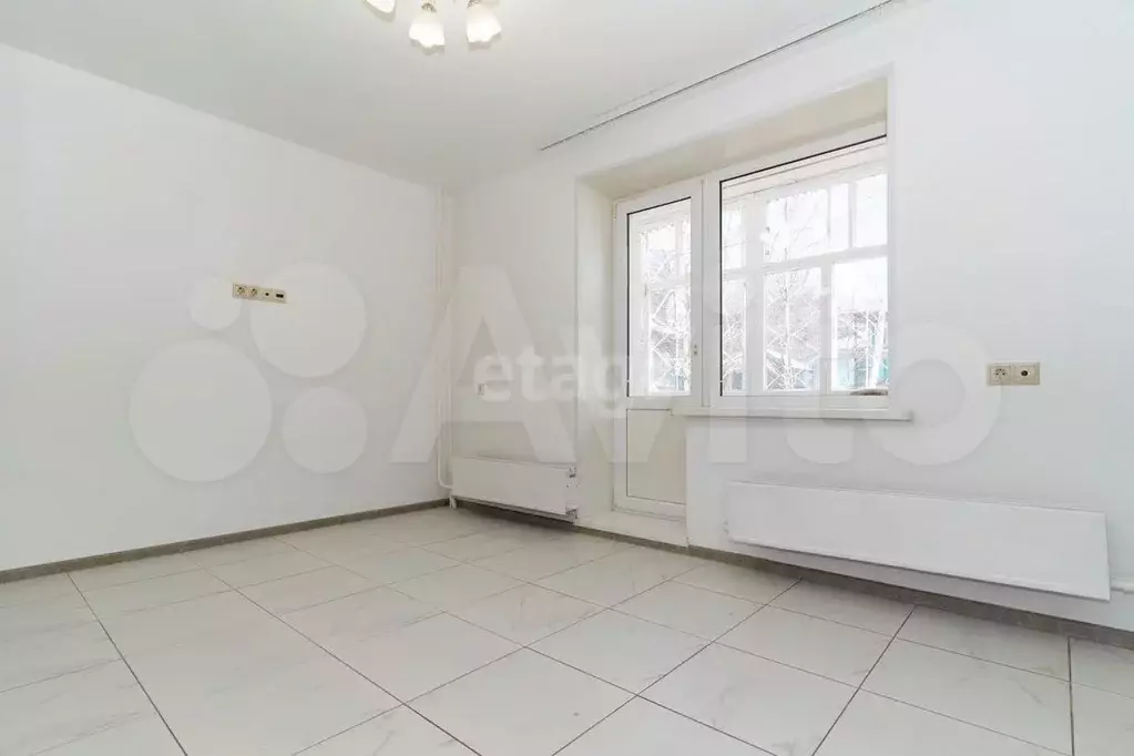 2-к. квартира, 40 м, 1/10 эт. - Фото 1