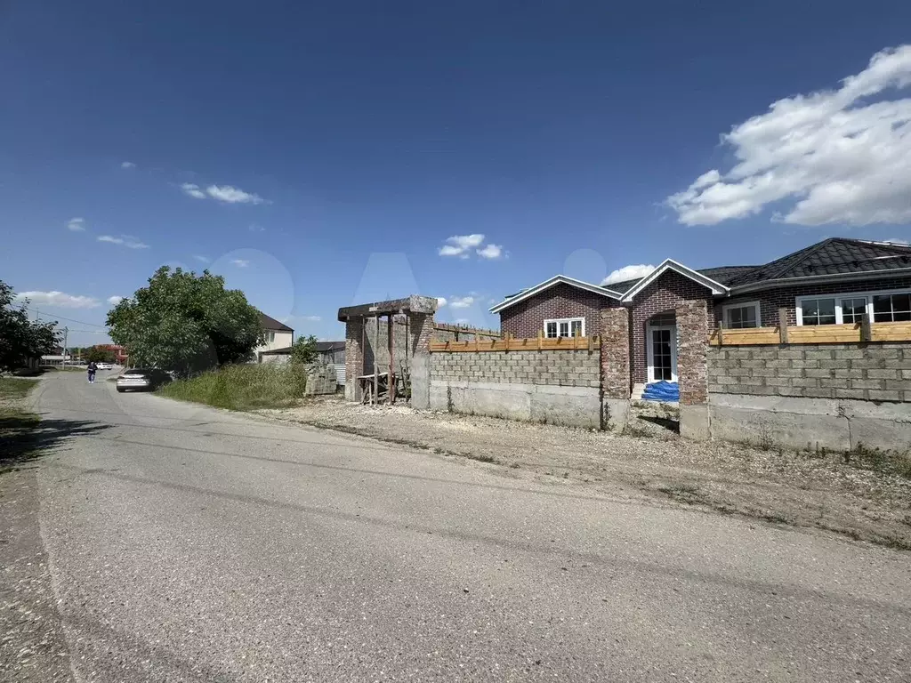 Дом 170 м на участке 3 сот. - Фото 1