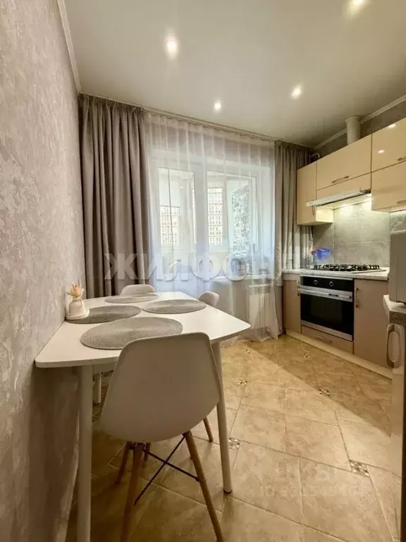 1-к кв. Брянская область, Брянск Советская ул., 101 (34.4 м) - Фото 1