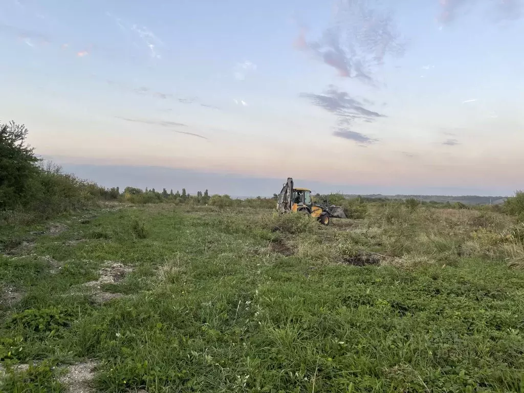 Участок в Ставропольский край, Железноводск городской округ, пос. ... - Фото 0