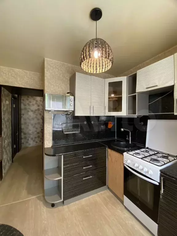 1-к. квартира, 31,9 м, 1/5 эт. - Фото 0