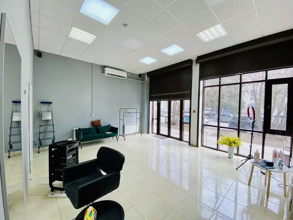 Офис в Ростовская область, Батайск пл. Железнодорожников, 8 (70 м) - Фото 2