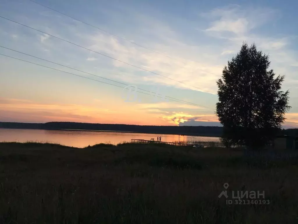 Дом в Тверская область, Осташковский муниципальный округ, Деревня сл.  ... - Фото 1