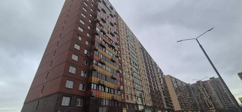 2-к кв. Московская область, Люберцы городской округ, Мирный пгт ул. ... - Фото 1