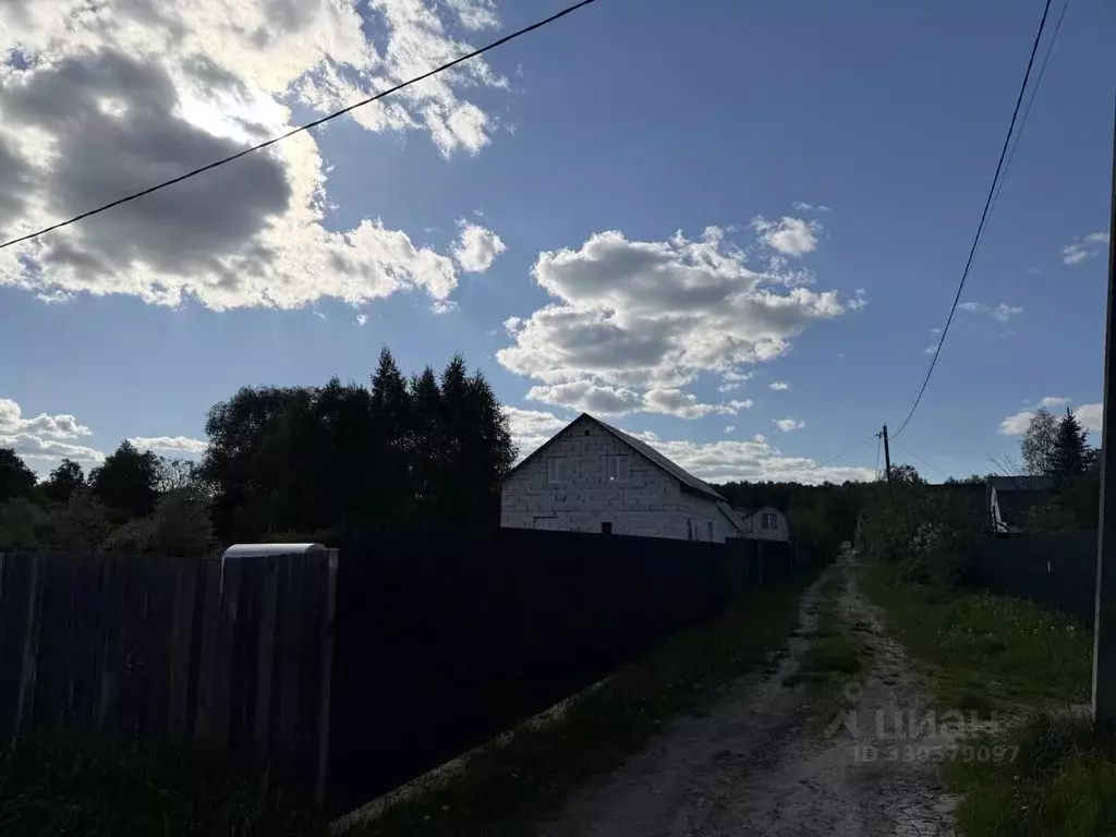 Участок в Калужская область, Жуковский муниципальный округ, д. ... - Фото 2