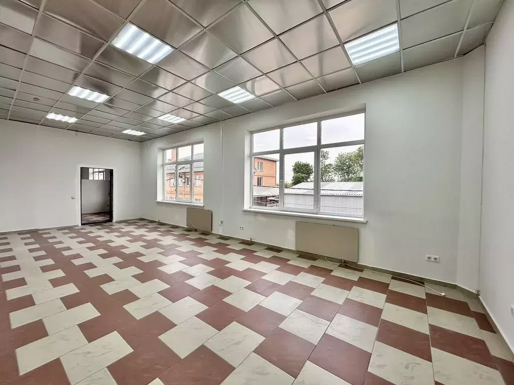 Помещение свободного назначения в Краснодарский край, Краснодар ул. ... - Фото 1