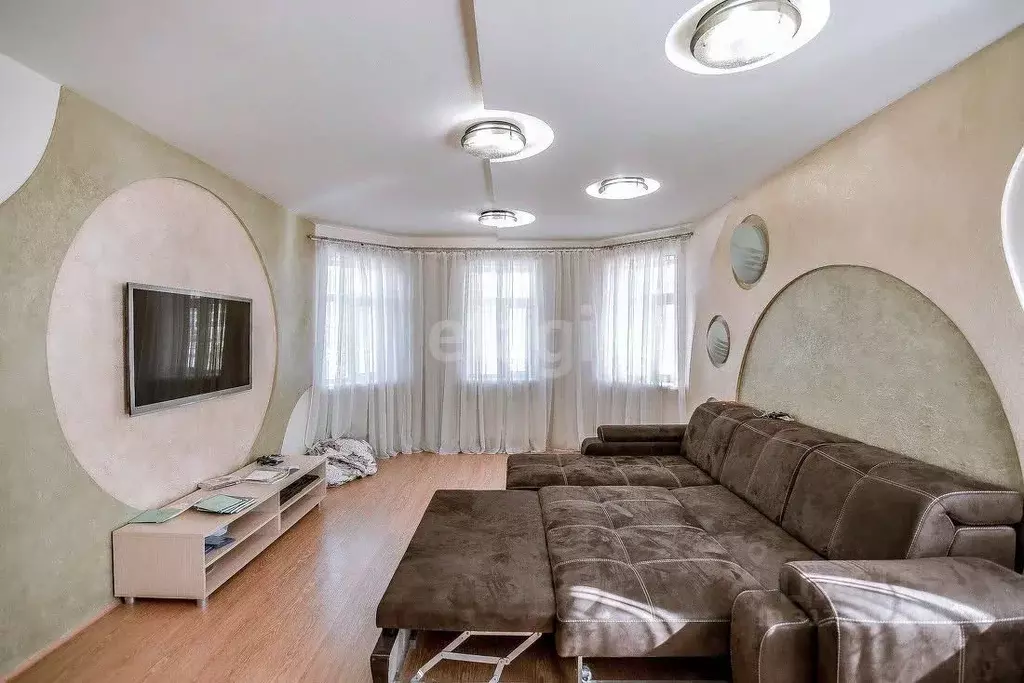 Дом в Сахалинская область, Южно-Сахалинск 17-й мкр, ул. Садовая, 22А ... - Фото 1