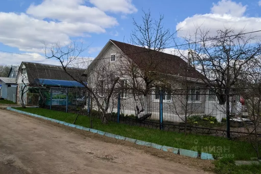 Дом в Смоленская область, Починок ул. Льва Толстого, 36 (61 м) - Фото 1
