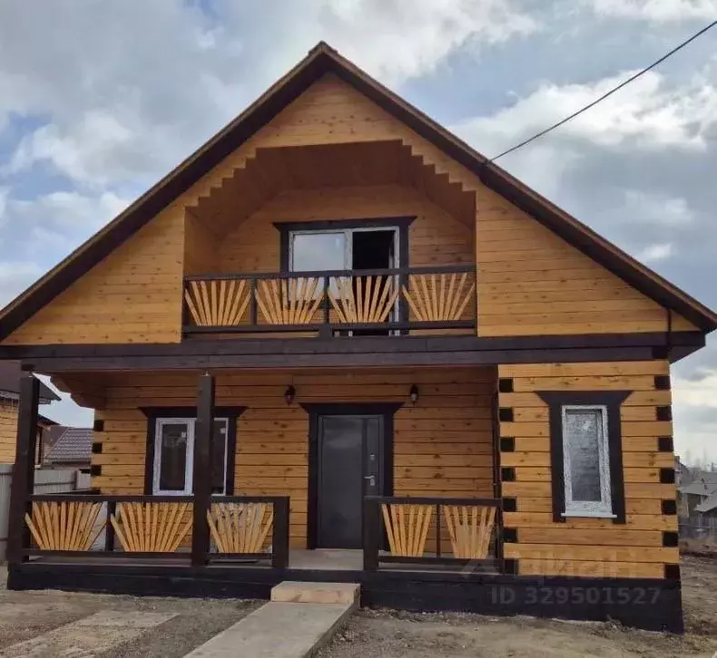 Дом в Красноярский край, Красноярск городской округ, пос. Солонцы  ... - Фото 1