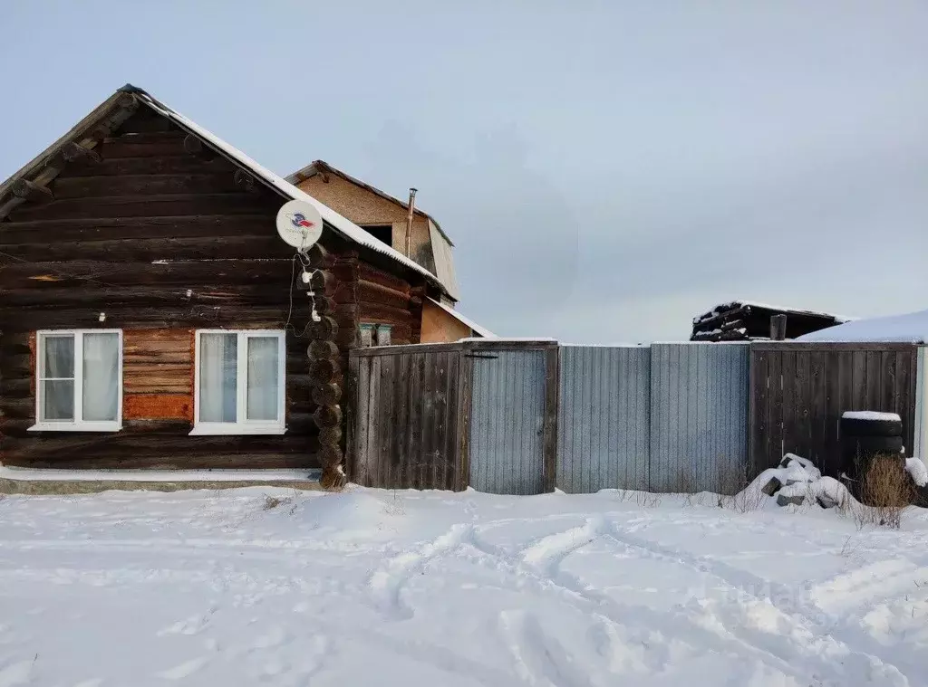 Дом в Свердловская область, Артемовский городской округ, с. Мостовское ... - Фото 0