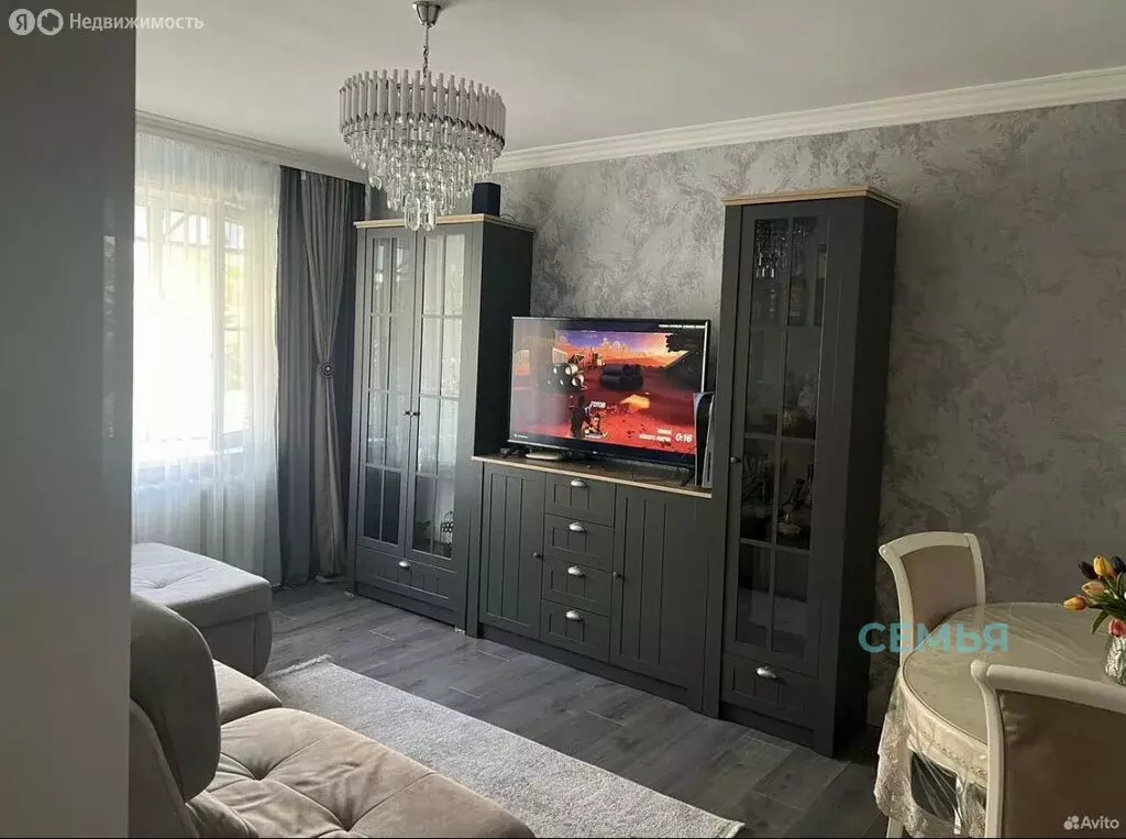 2-комнатная квартира: Владикавказ, улица Бзарова, 27/1 (45 м) - Фото 1