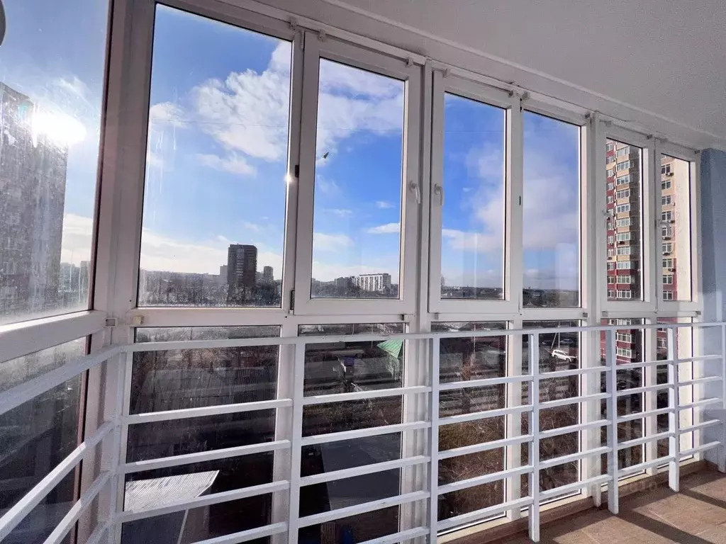 3-к кв. Оренбургская область, Оренбург ул. Лукиана Попова, 103 (70.9 ... - Фото 1