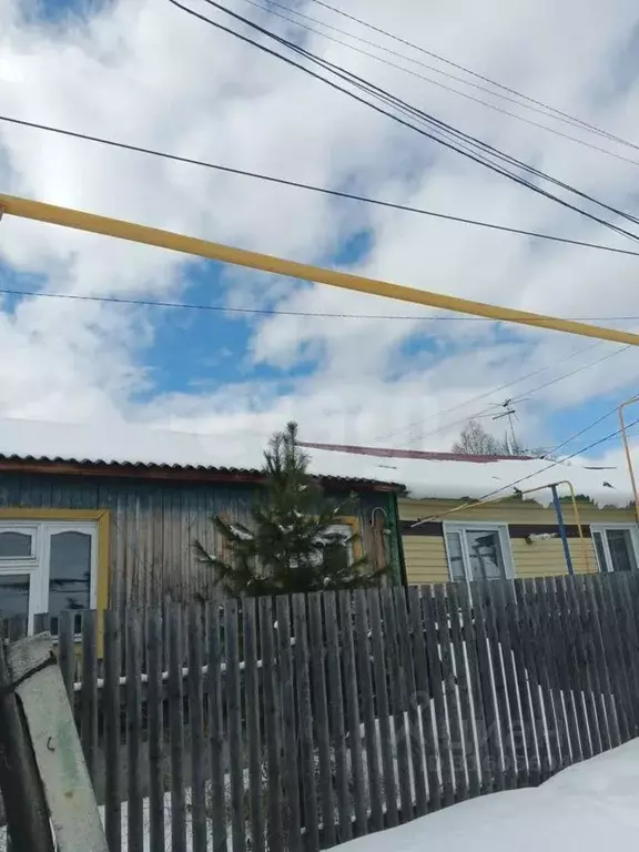 Дом в Ханты-Мансийский АО, Нягань ул. Гагарина, 51 (100 м) - Фото 0