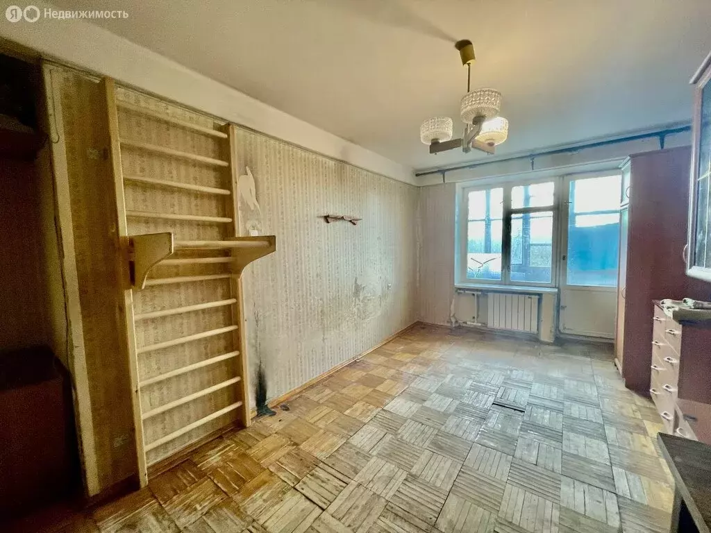 3-комнатная квартира: Санкт-Петербург, 2-я Комсомольская улица, 40к1 ... - Фото 1