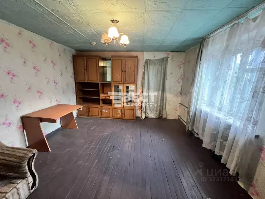 3-к кв. Кемеровская область, Инской пгт ул. Ильича, 25 (44.6 м) - Фото 1