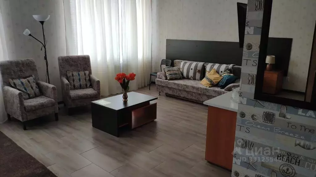 Комната Челябинская область, Чебаркуль ул. Куйбышева, 109 (35.0 м) - Фото 1