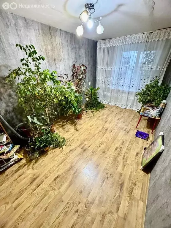 1к в 4-комнатной квартире (11.9 м) - Фото 1