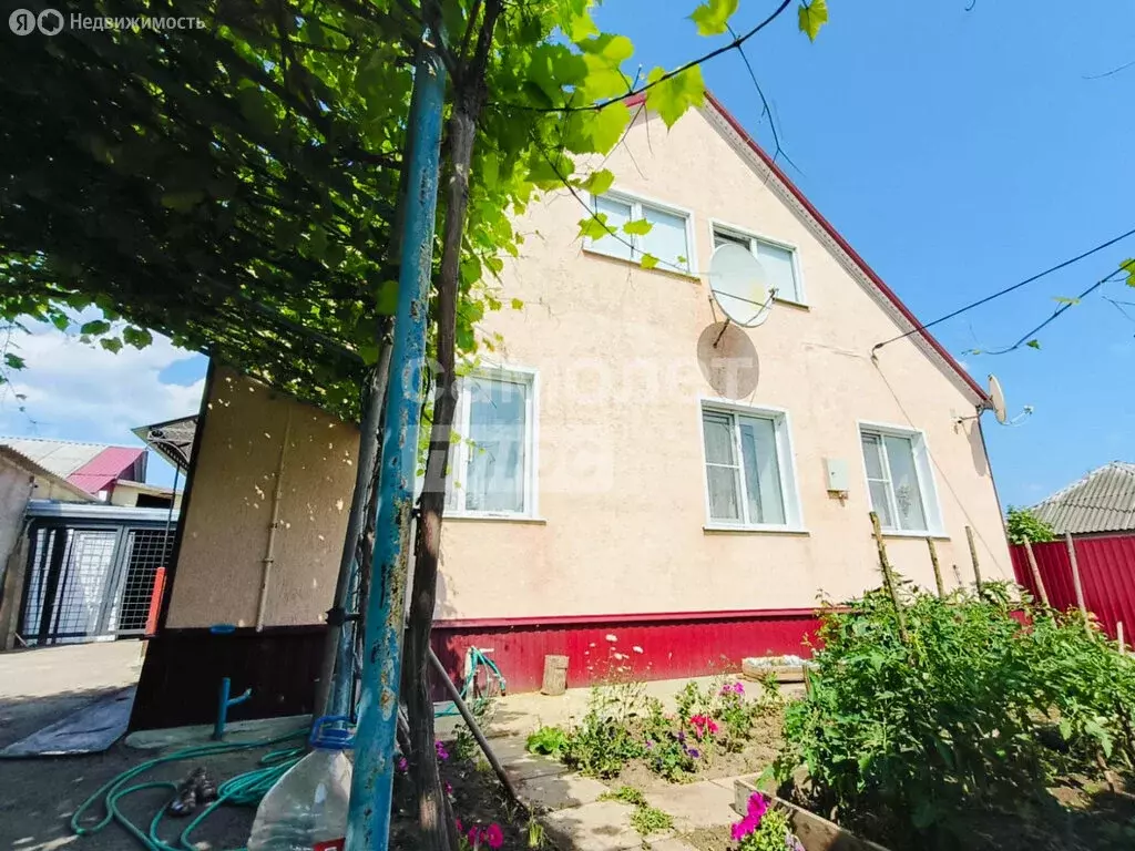 Дом в село Красное, Советская улица, 27 (83.3 м) - Фото 0