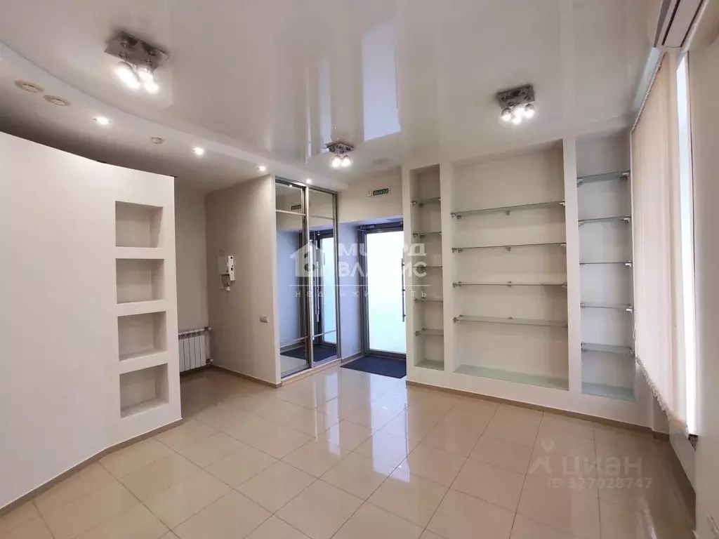 Офис в Омская область, Омск ул. Циолковского, 4 (40 м) - Фото 1