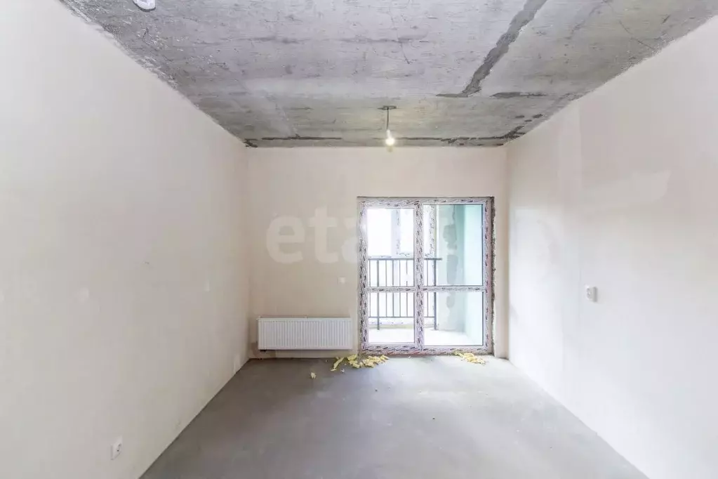 2-к кв. Тюменская область, Тюмень ул. Василия Малкова, 7 (57.5 м) - Фото 1