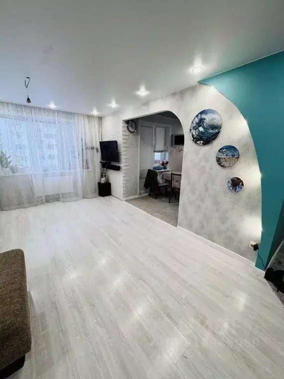 3-к кв. Самарская область, Самара просп. Кирова, 322Ак4 (71.0 м) - Фото 0