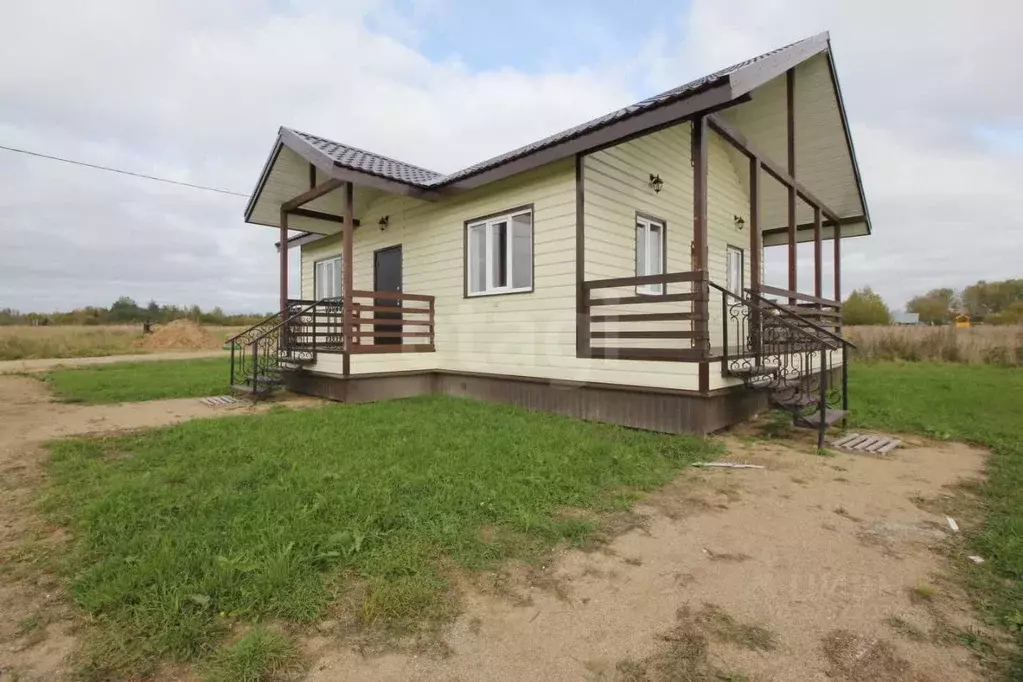 Дом в Вологодская область, Шекснинский муниципальный округ, д. ... - Фото 1