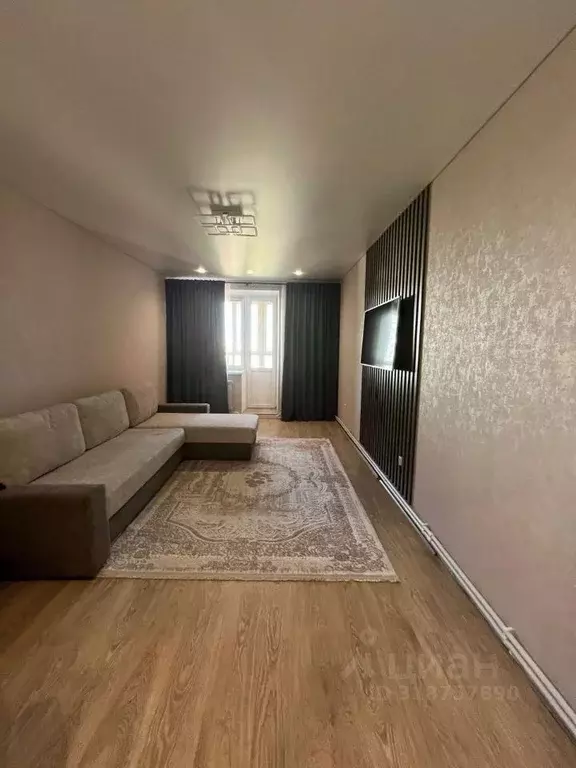 3-к кв. Башкортостан, Уфа ул. Октябрьской Революции, 48/1 (84.2 м) - Фото 1
