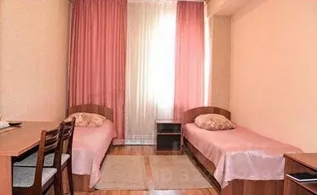Комната Свердловская область, Екатеринбург ул. Омская, 115 (20.0 м) - Фото 1