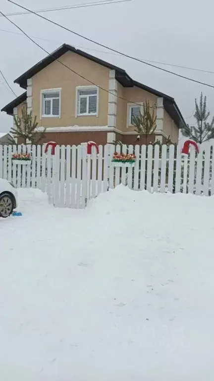 Таунхаус в Башкортостан, Иглинский район, Акбердинский сельсовет, д. ... - Фото 1
