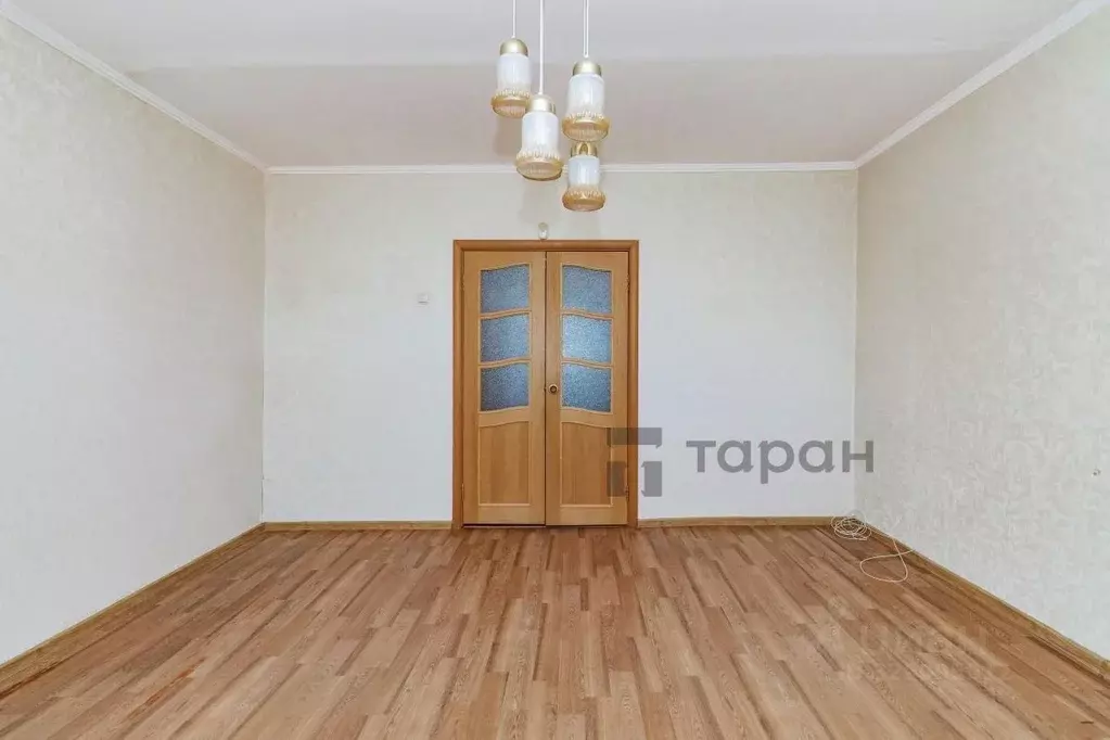 2-к кв. Челябинская область, Челябинск ул. Братьев Кашириных, 95 (52.3 ... - Фото 1