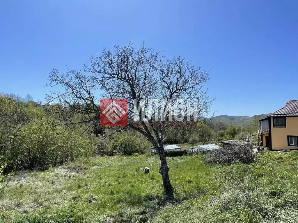 Участок в Севастополь с. Передовое, ул. Нагорная, 16 (10.0 сот.) - Фото 2