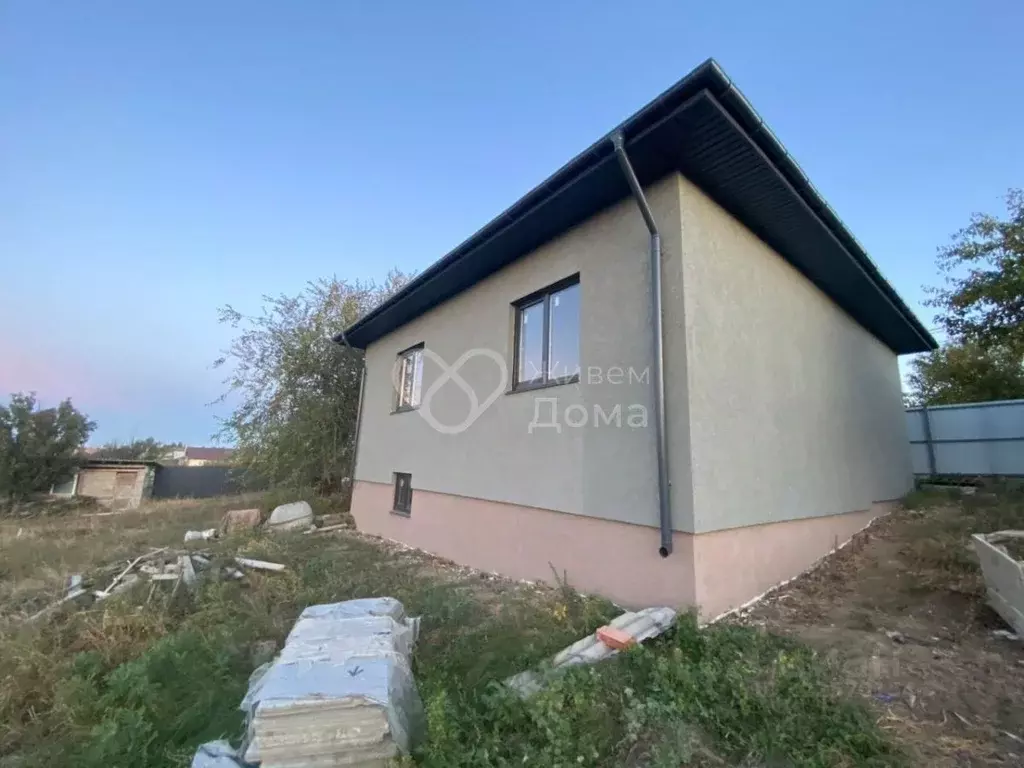 Дом в Волгоградская область, Волгоград Энергетик СНТ, ул. Грушевая ... - Фото 1