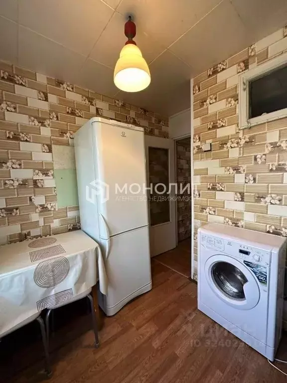 2-к кв. Белгородская область, Старый Оскол Приборостроитель мкр, 14 ... - Фото 2