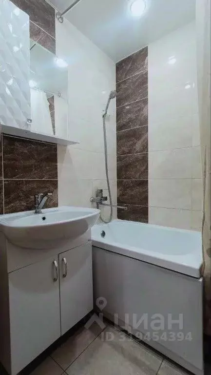 3-к кв. Липецкая область, Липецк просп. Победы, 7 (63.0 м) - Фото 0