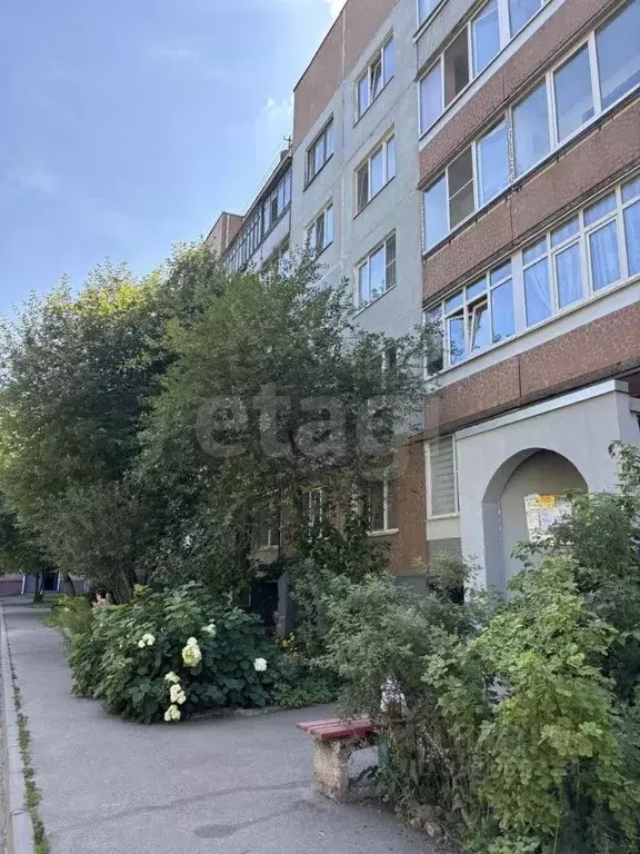 3-к кв. Псковская область, Псков ул. Рокоссовского, 9 (66.6 м) - Фото 1