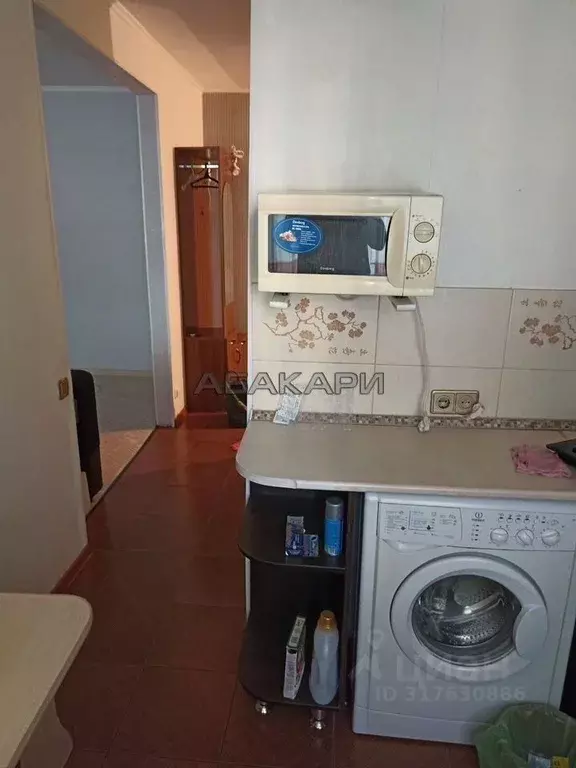 2-к кв. Красноярский край, Красноярск ул. Александра Матросова, 5а ... - Фото 0