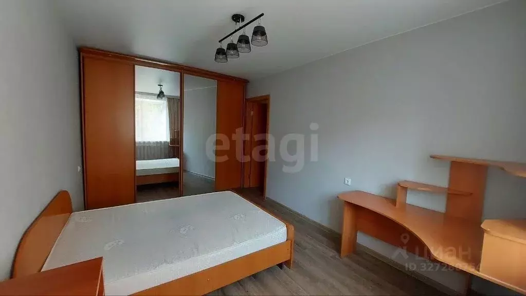 2-к кв. Тюменская область, Тюмень ул. Елизарова, 8 (52.0 м) - Фото 0