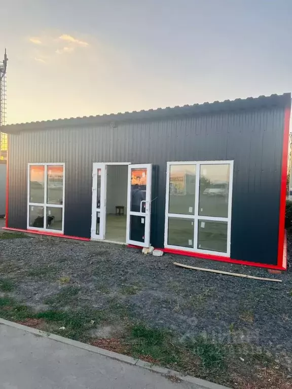 Помещение свободного назначения в Ростовская область, Азов Азовский ... - Фото 0