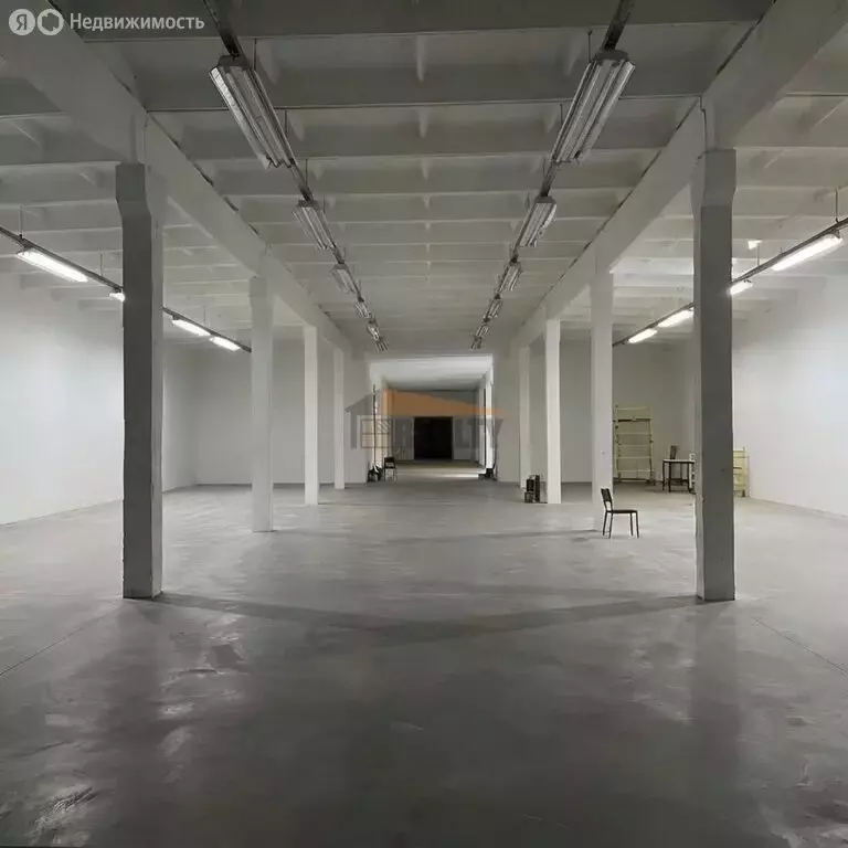 Склад (1400 м) - Фото 1