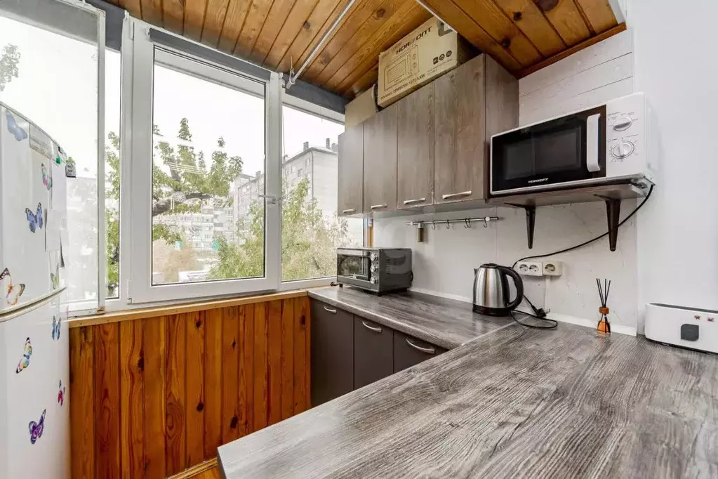 Студия Тюменская область, Тюмень ул. 30 лет Победы, 79 (15.4 м) - Фото 1